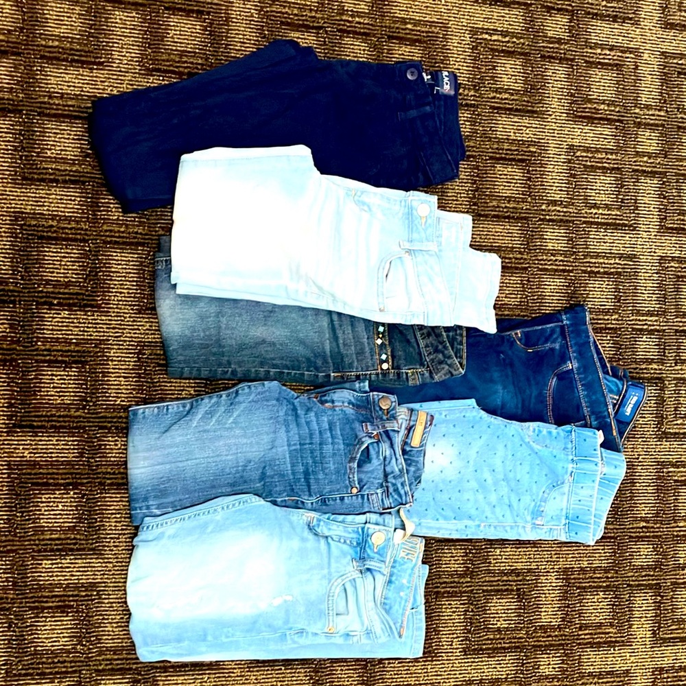 Girls jeans 🌸bundle